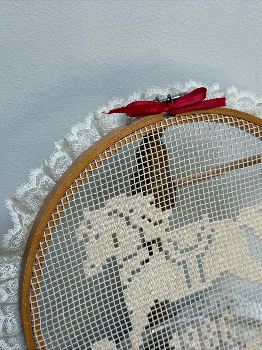 Handmade Embroidered Rocking Horse Lace Hoop Wall Décor - Picture 2 of 8